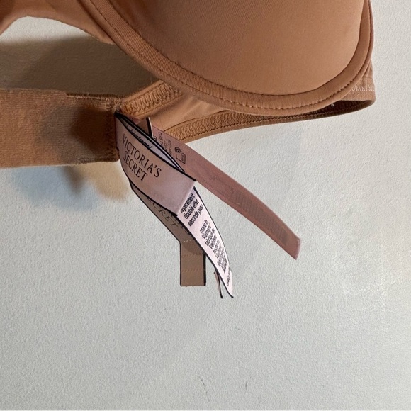 VICTORIA’S SECRET Sz 34C T-Shirt Collection Padded Adjustable Bavk Straps NEW - Picture 2 of 13